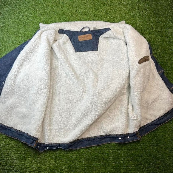 Coors Banquet Wrangler dark blue denim jacket with sherpa lining size XL - Picture 8 of 8